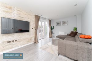 Sitting Room- click for photo gallery